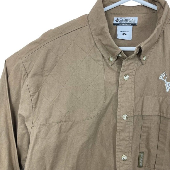 Columbia Padded Shoulder Shooting Shirt Embroidery Deer Skull Logo Mens Sz M Tan - Picture 2 of 8